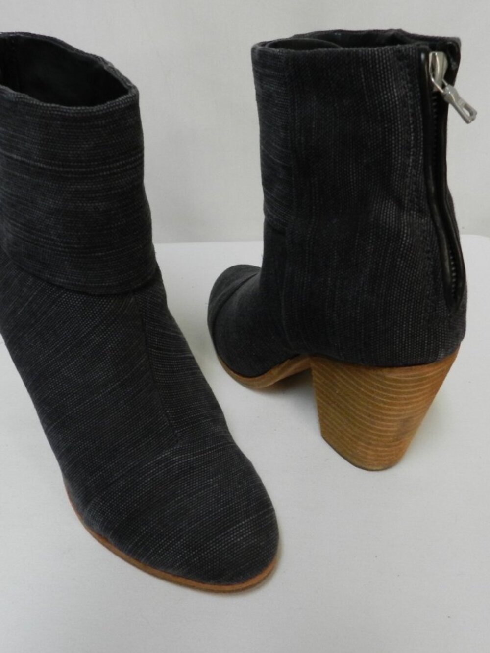 Rag Bone Size 37 US 7 Newbury Canvas Leather trim wedge ankle zip boots booties